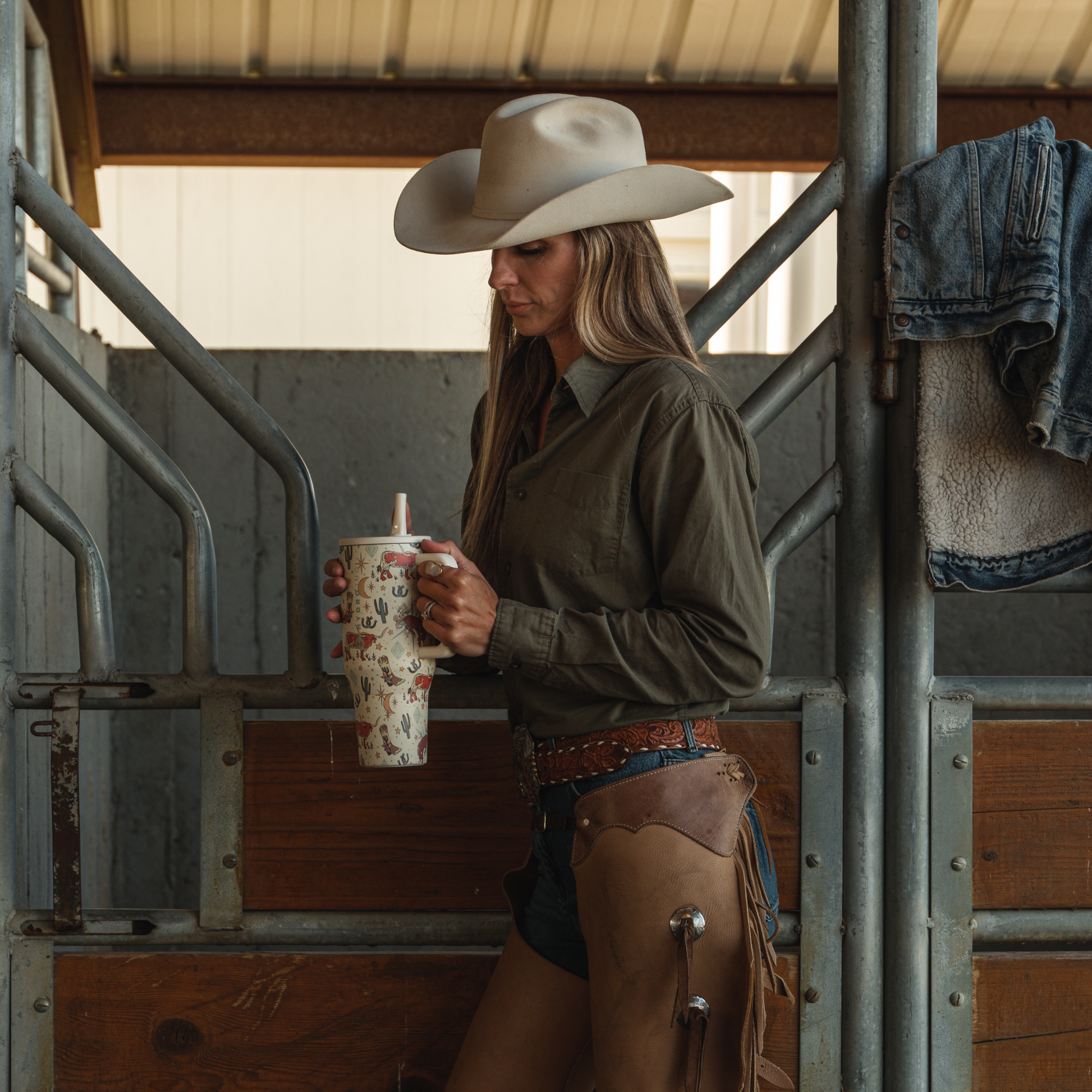 rodeo-32oz-946ml-k1 TRVL32-Rodeo-6-WPI.png